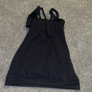 Black loose Lululemon top.